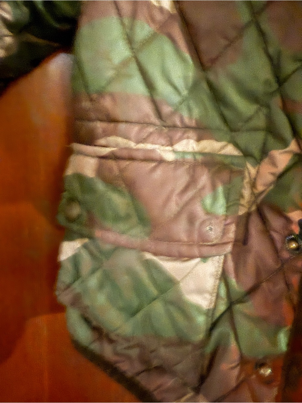 Polo by Ralph Lauren Green Camo Quilted Jacket with Orange Lining - Picture 3 of 6